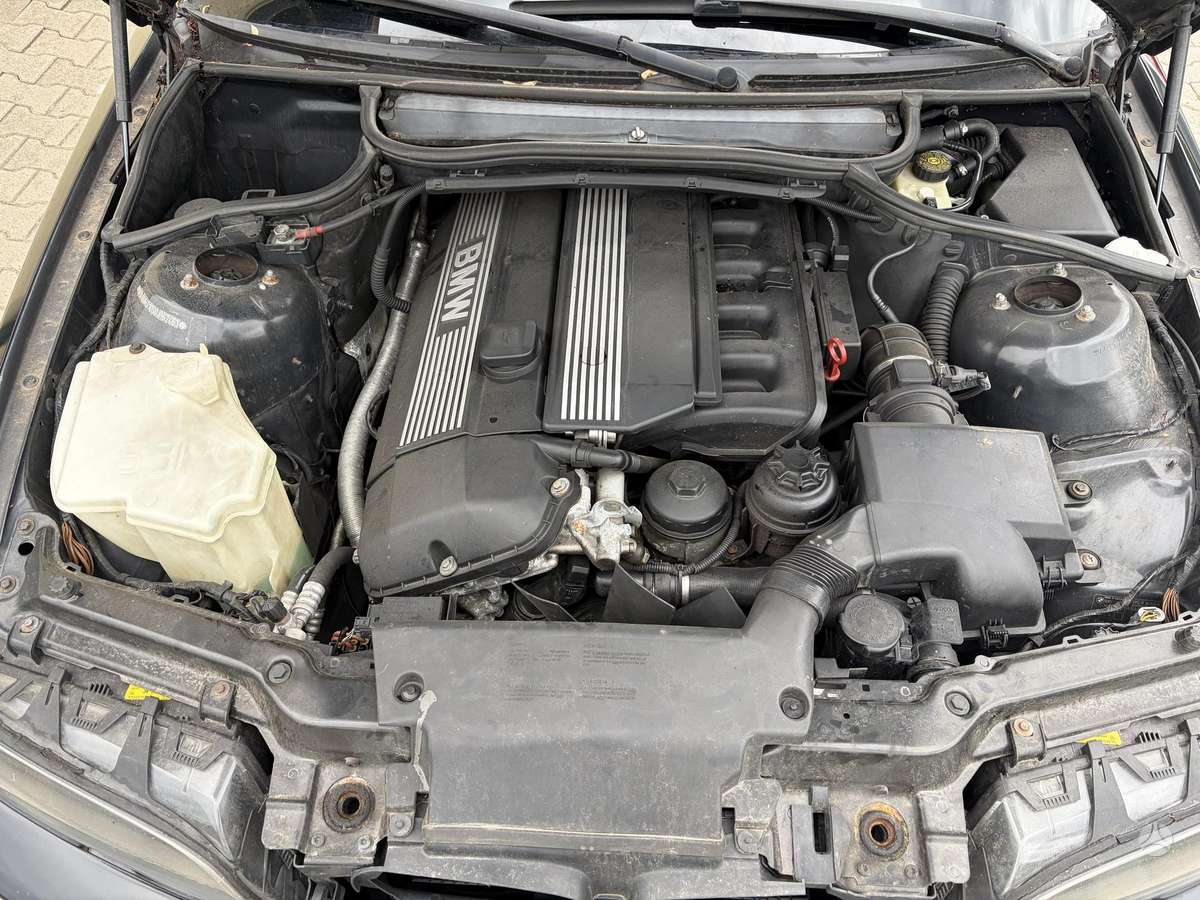BMW 323, 2.5 l., coupe