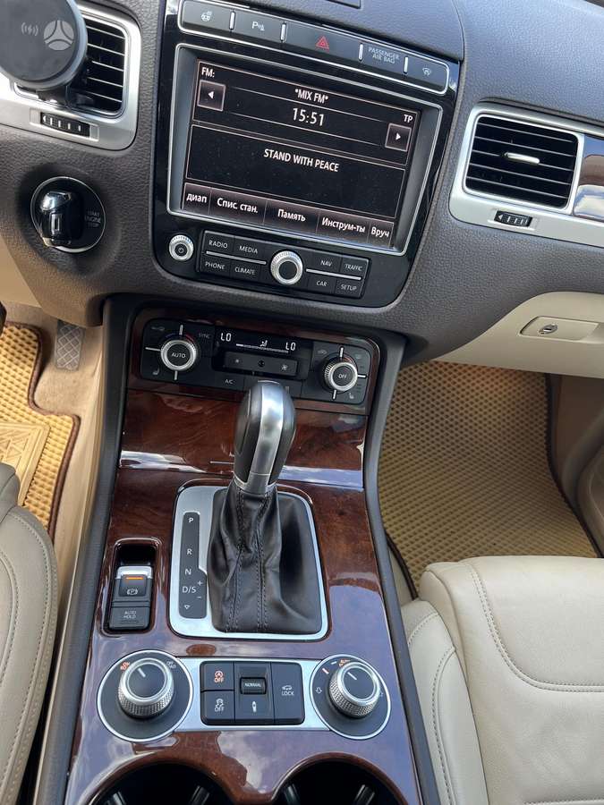 Volkswagen Touareg - 3