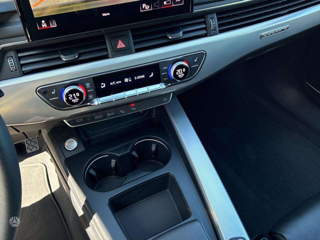 Audi A4, 2.0 l., Универсал