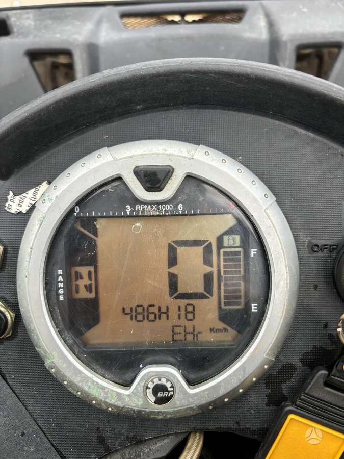 Can-Am Outlander 800cc, квадроциклы