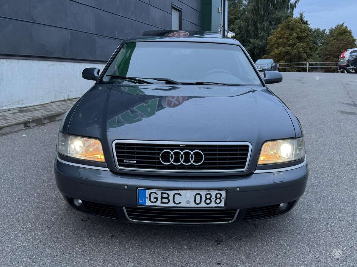 Audi A8, 2.5 l., sedanas