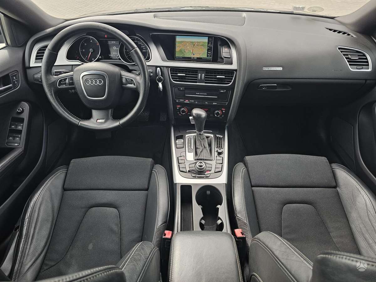 Audi A5 Sportback, 3.0 l., Седан
