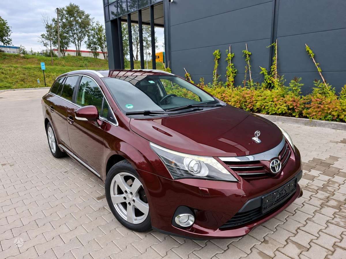 Toyota Avensis, 2.0 l., Универсал