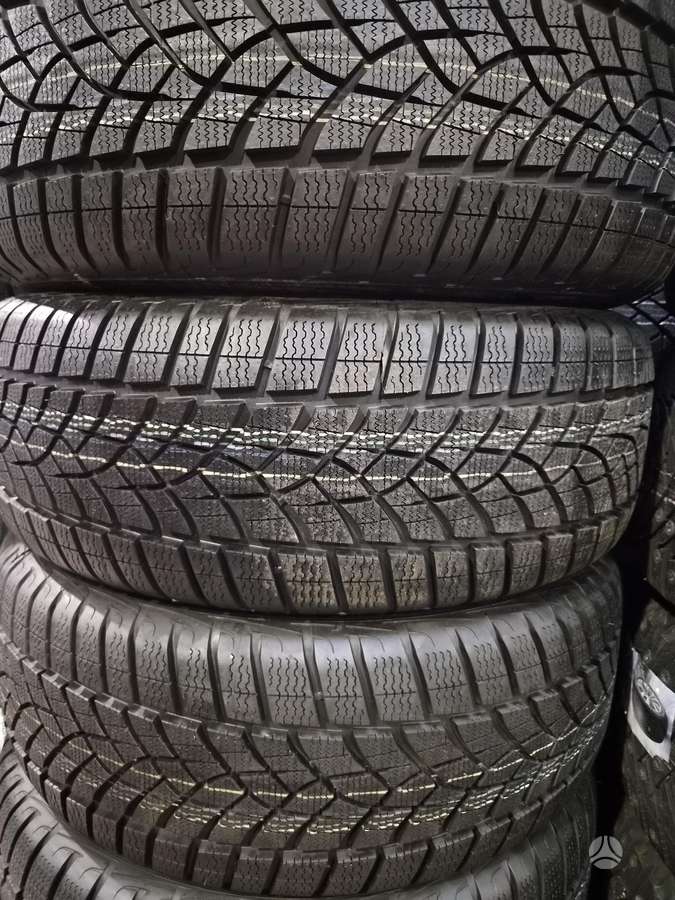 Goodyear Ultra grip performance, winter 235/55 R18