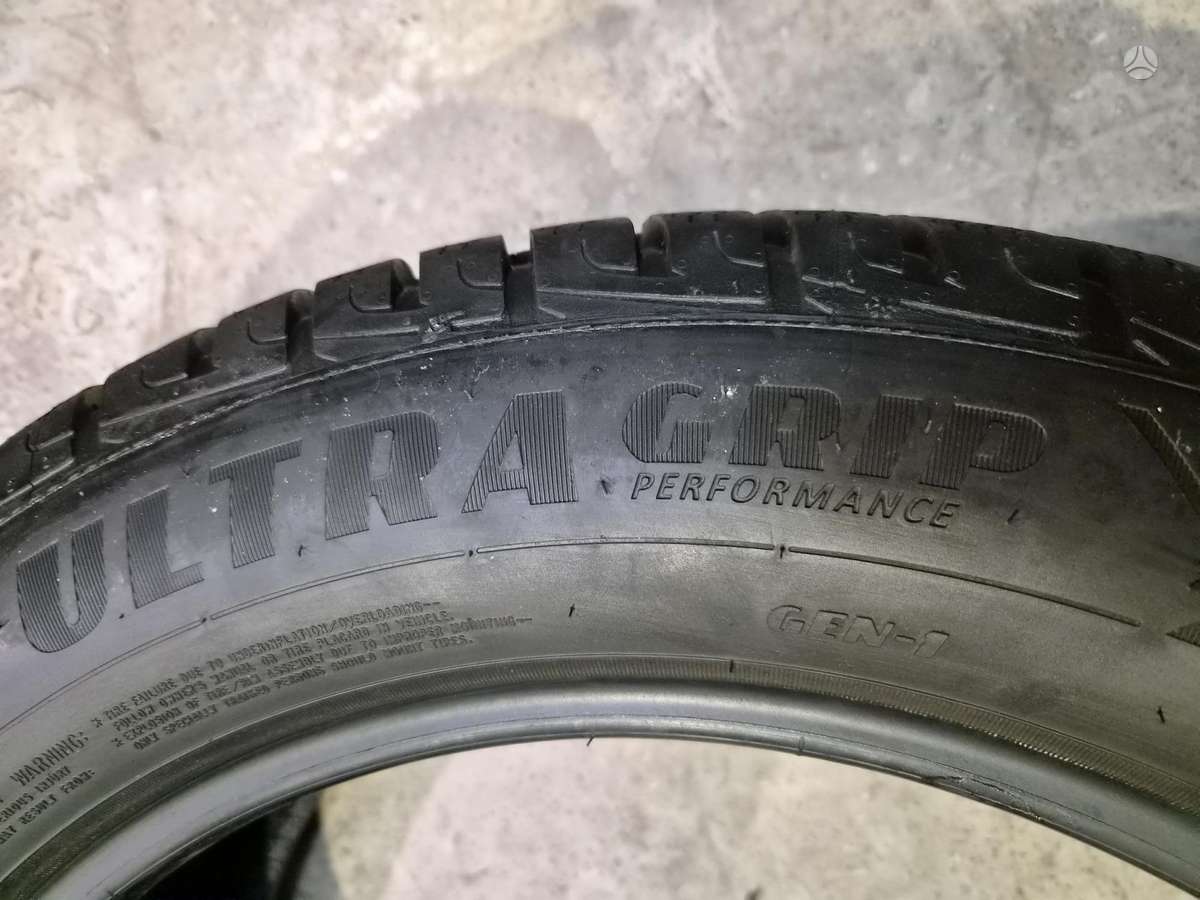 Goodyear Ultra grip performance, winter 235/55 R18