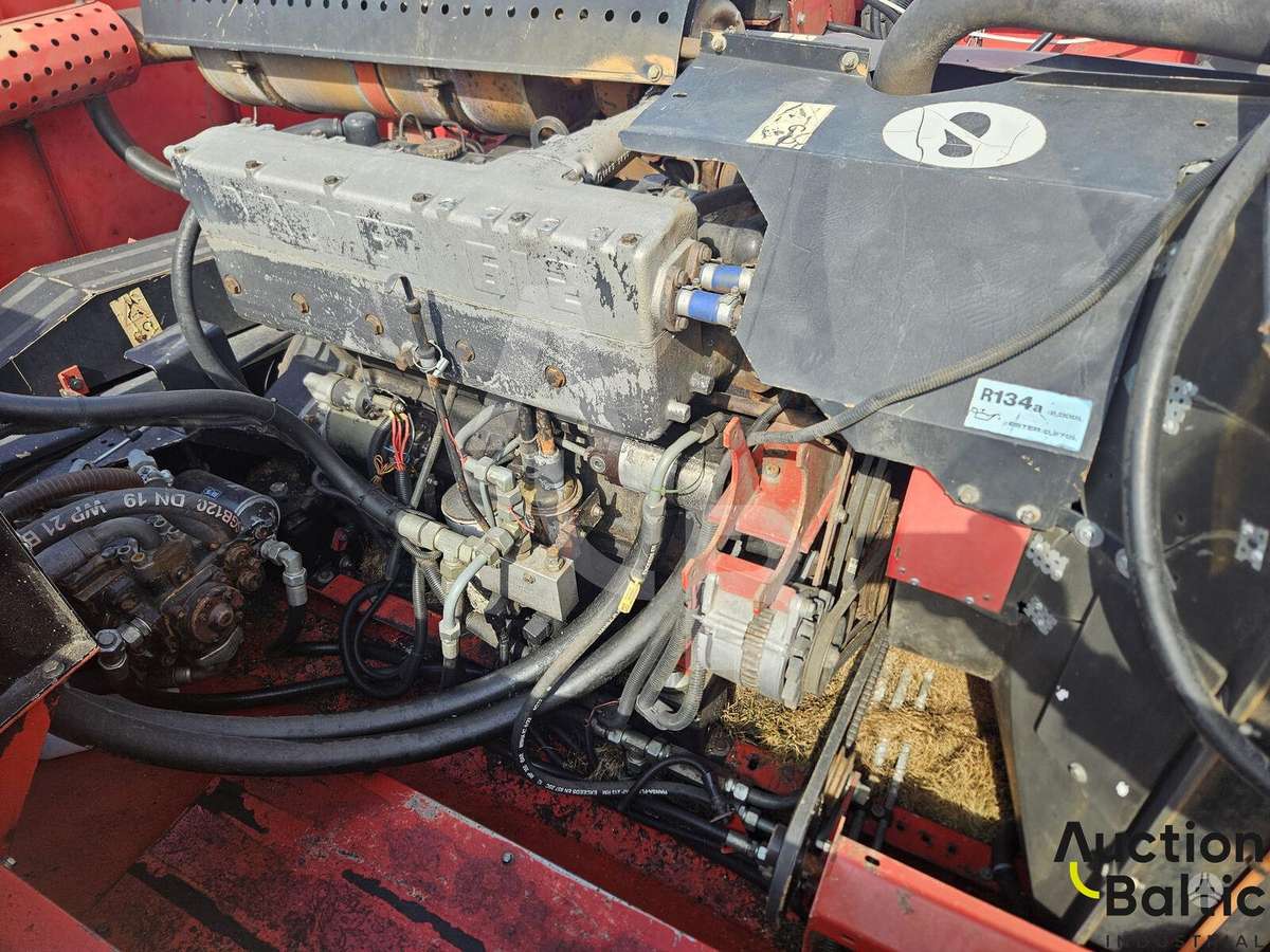 Massey Ferguson 40, kombainai