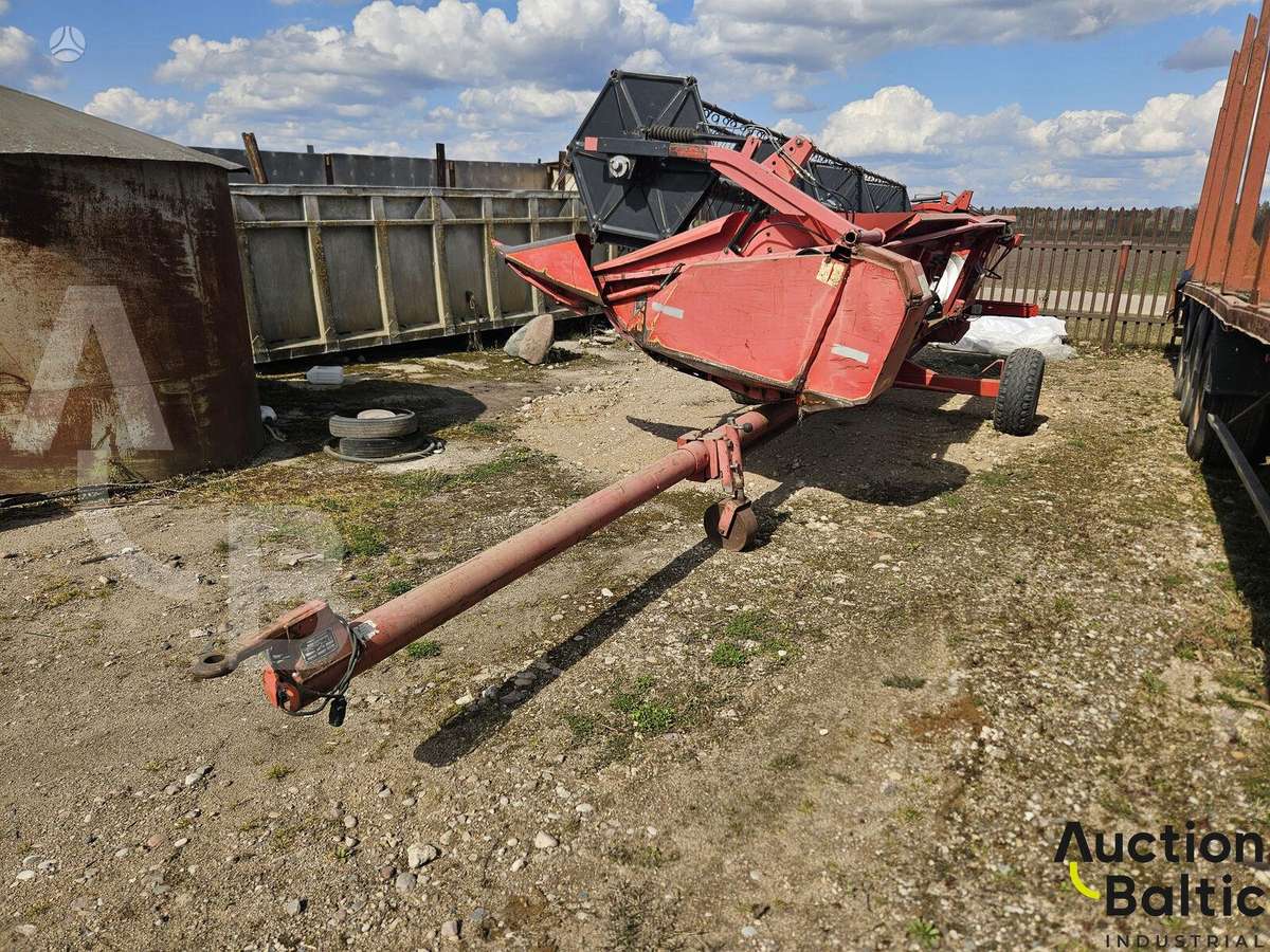 Massey Ferguson 40, kombainai