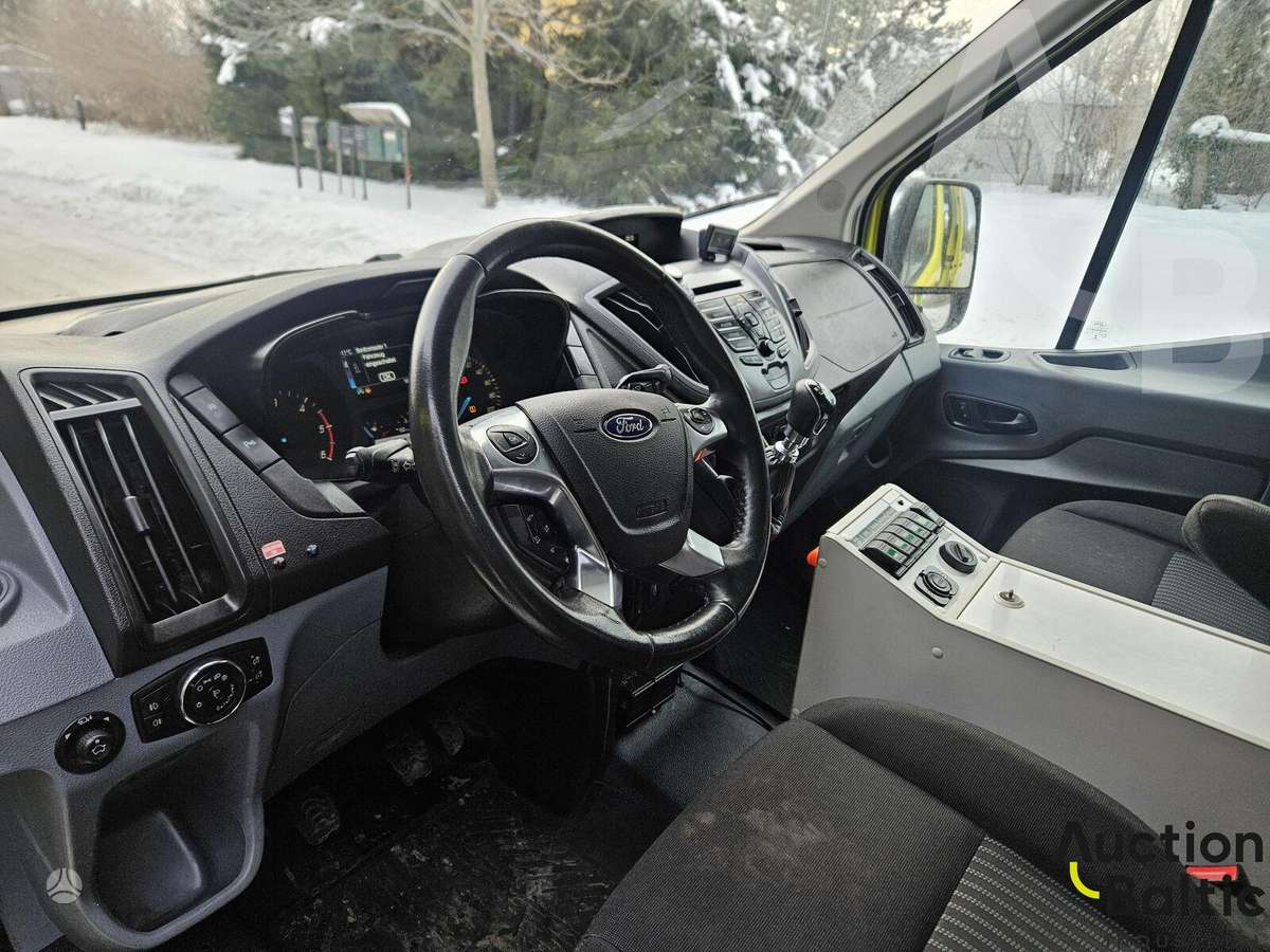 Ford Transit, автомобили скорой помощи