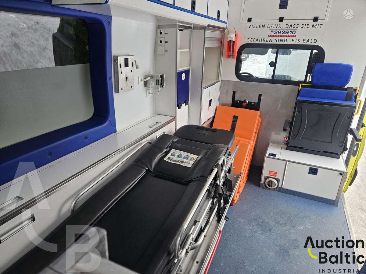 Ford Transit, автомобили скорой помощи
