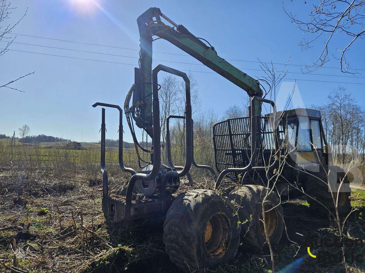 Ponsse S15-6X6, medvežės