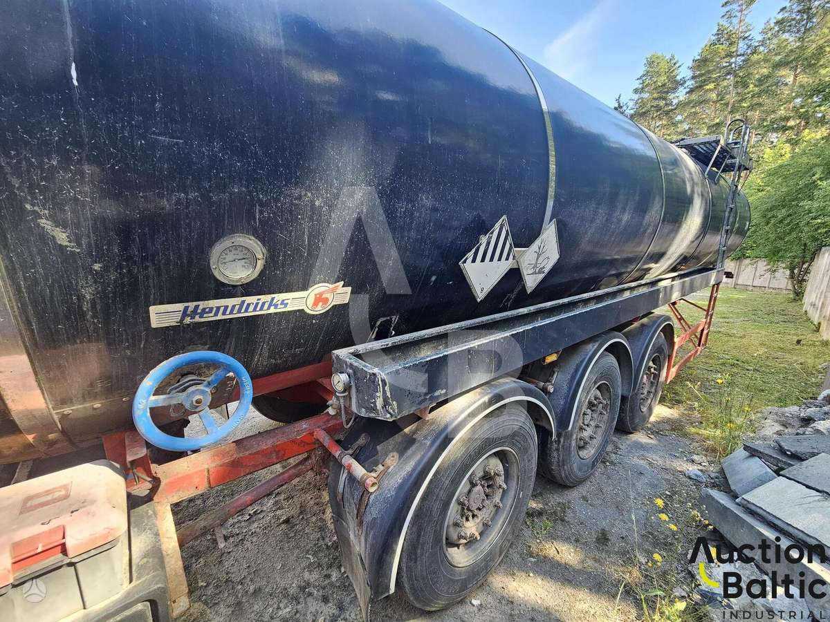 -Kita- Goch, tanker