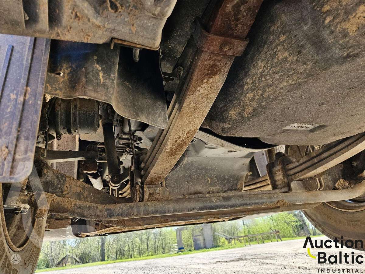 Scania P 310, boom lift
