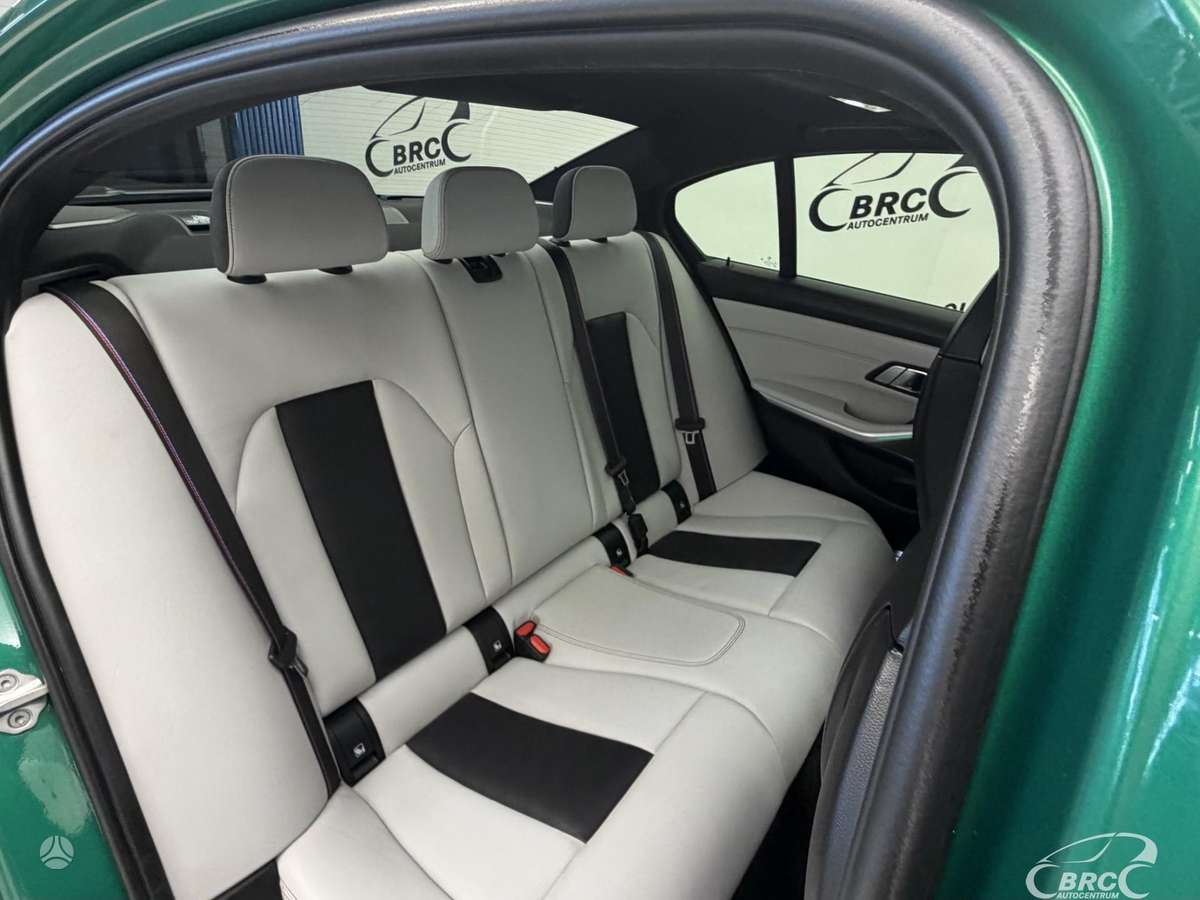 BMW M3, 3.0 l., Седан