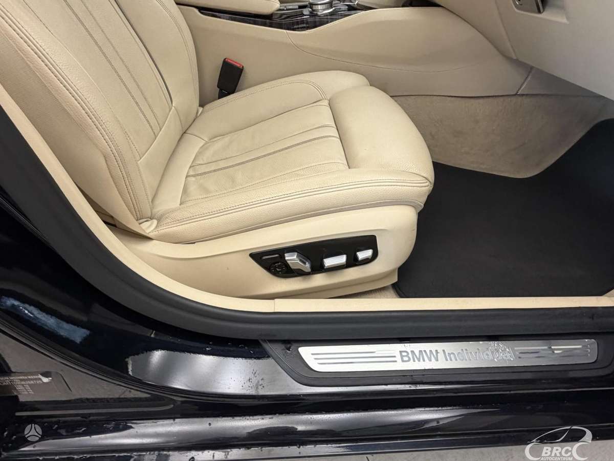 BMW 520, 2.0 l., wagon