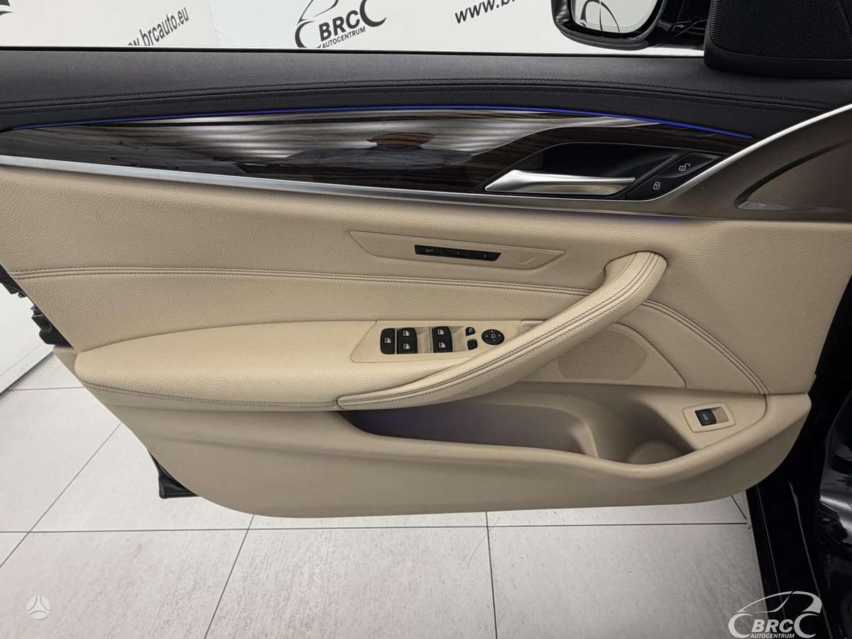 BMW 520, 2.0 l., Универсал