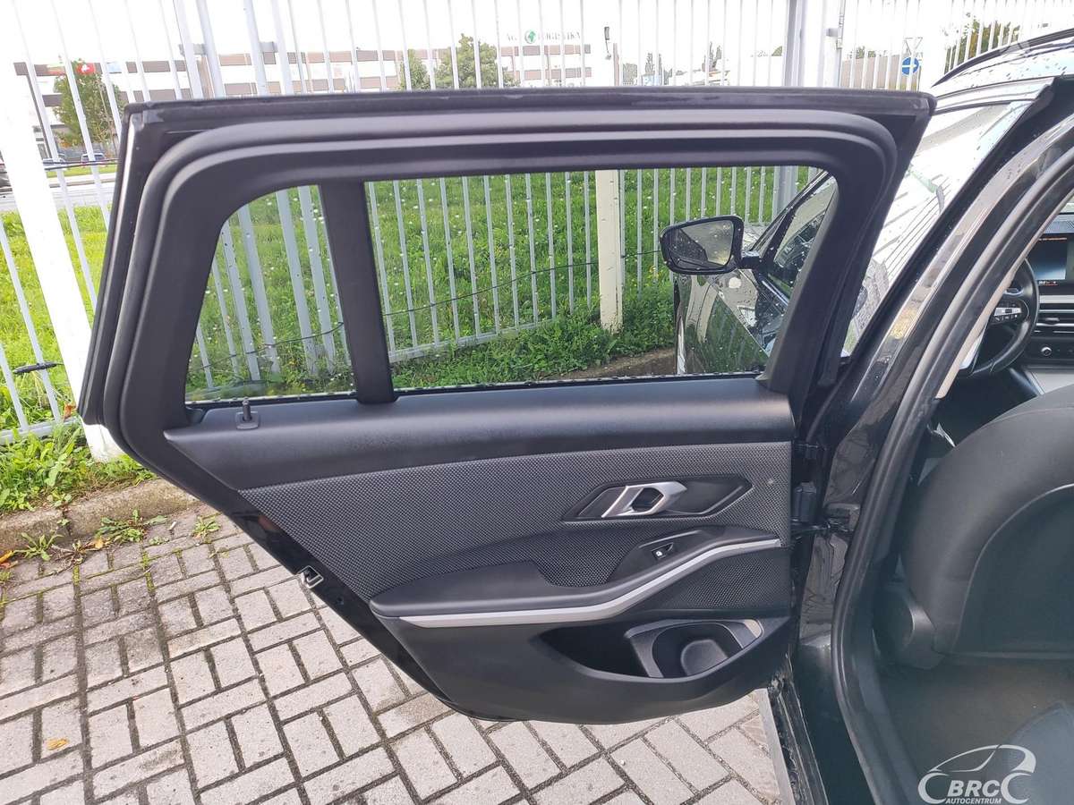 BMW 318, 2.0 l., Универсал