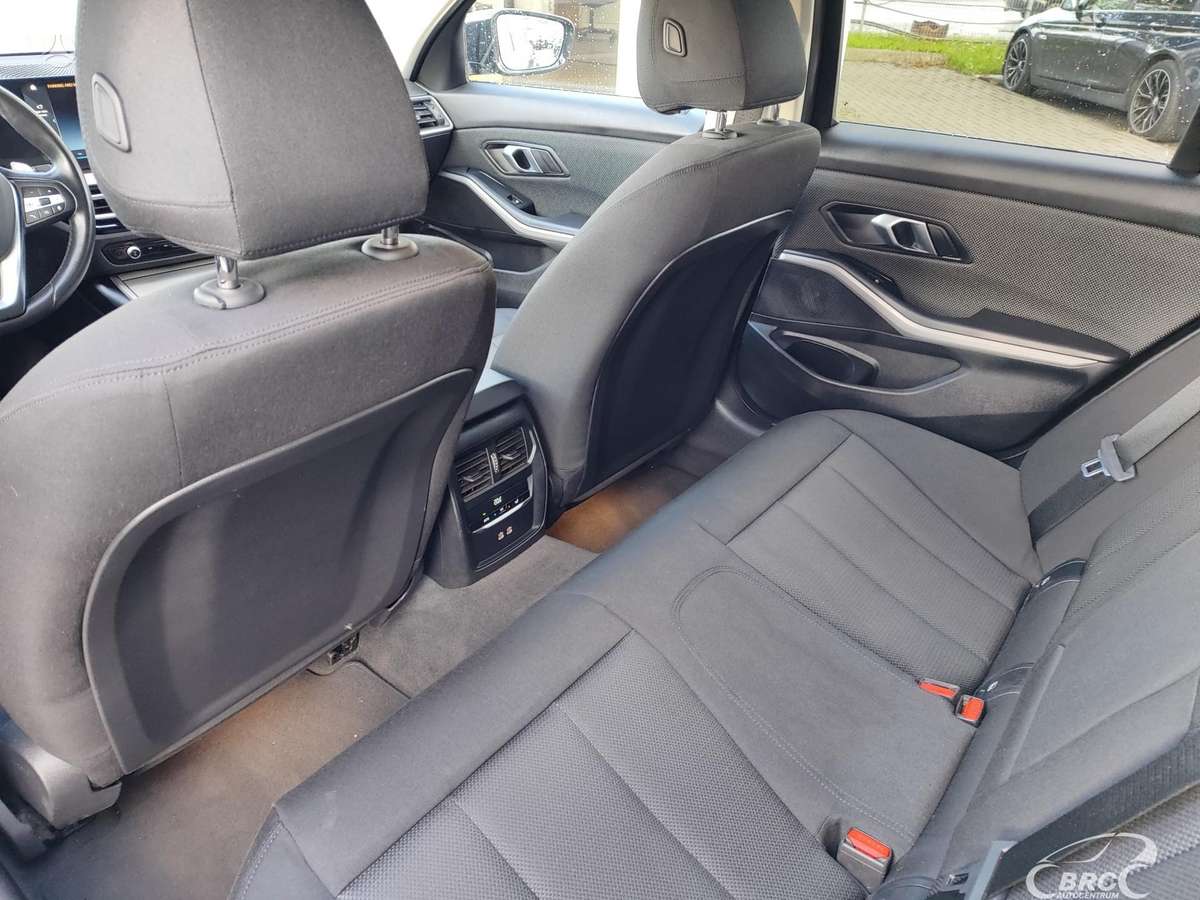 BMW 318, 2.0 l., Универсал