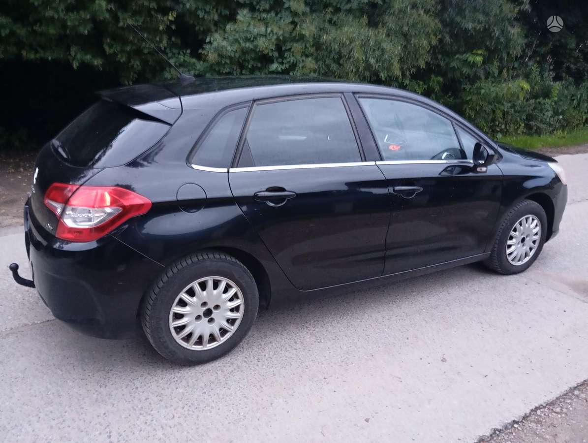 Citroen C4, 1.6 l., Хэтчбек