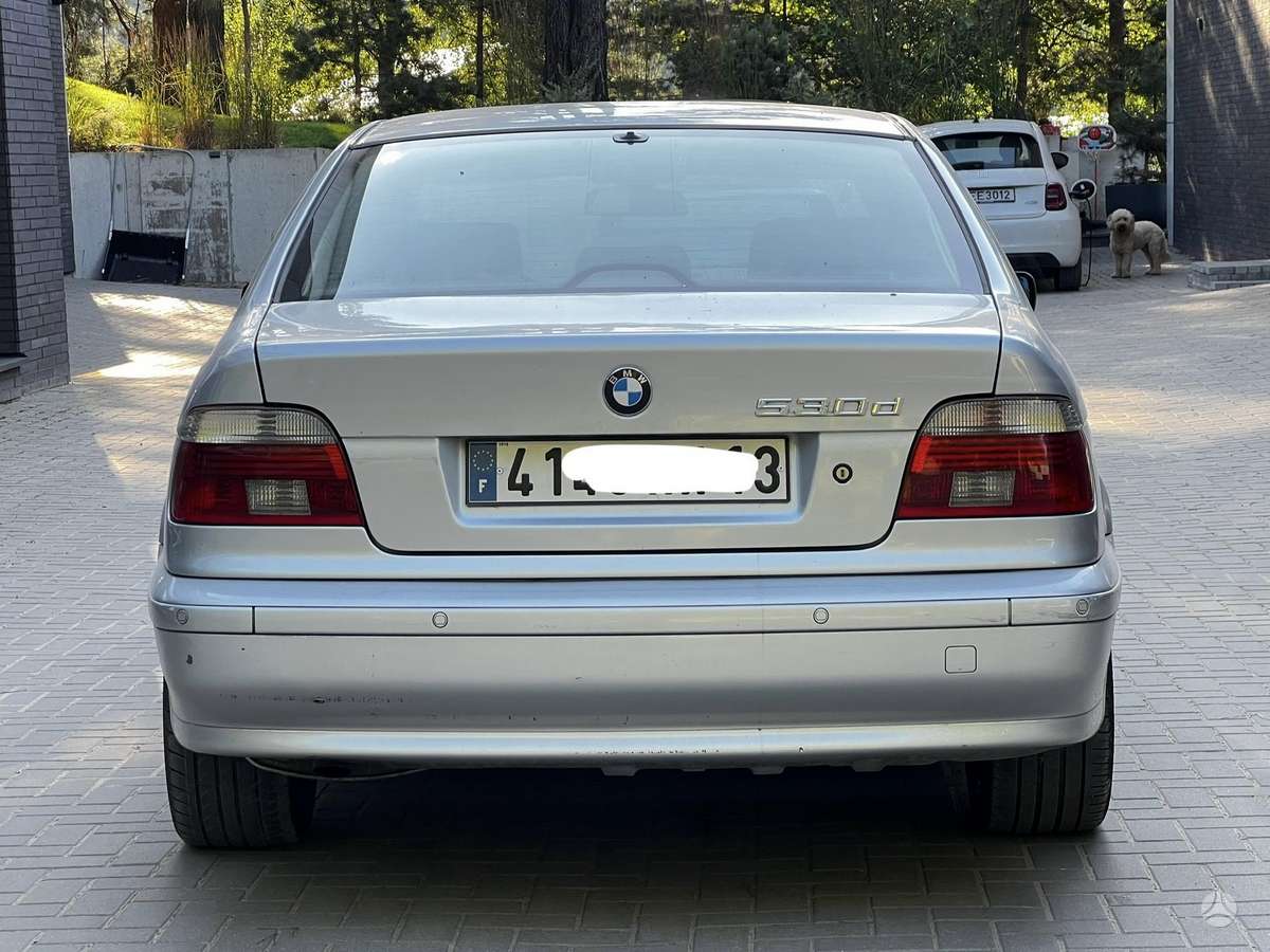 BMW 530, 2.9 l., Седан