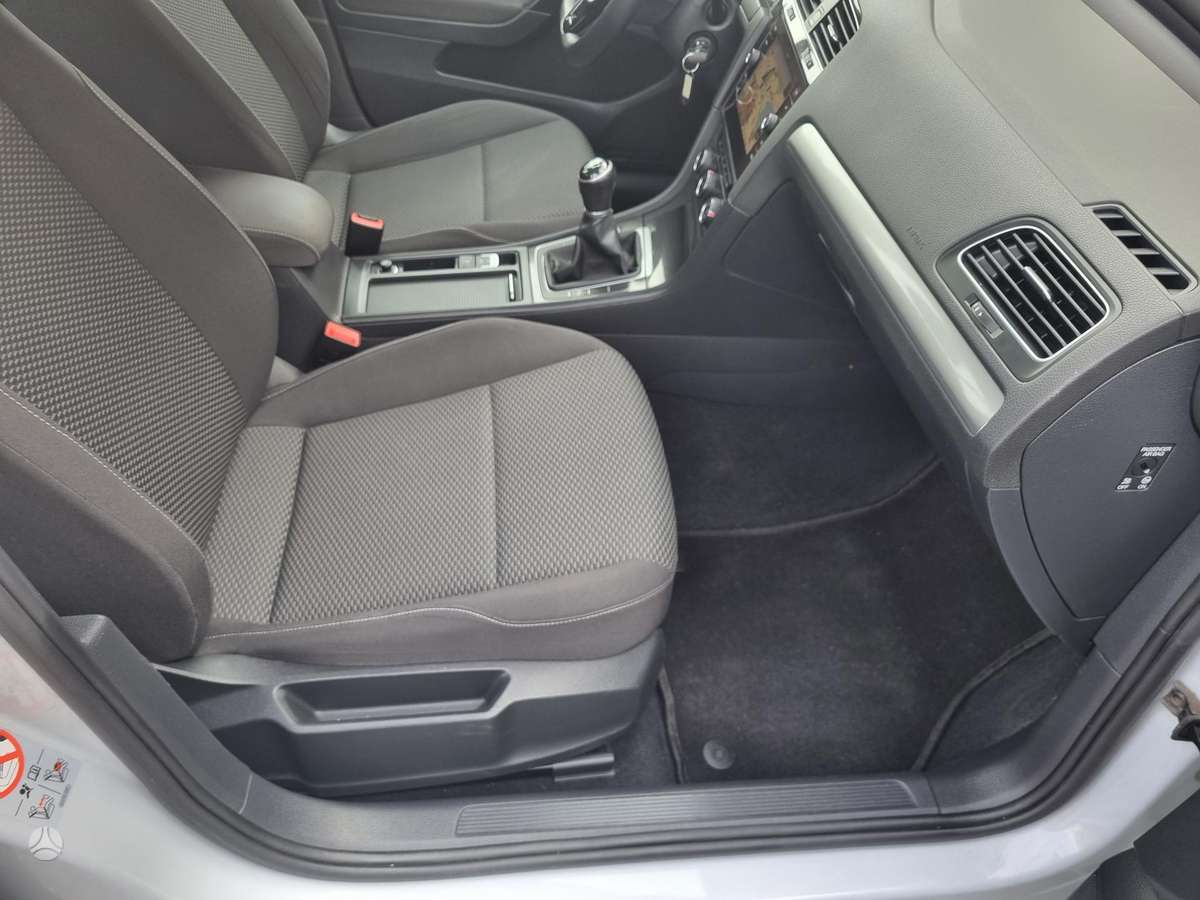 Volkswagen Golf, 1.6 l., Универсал