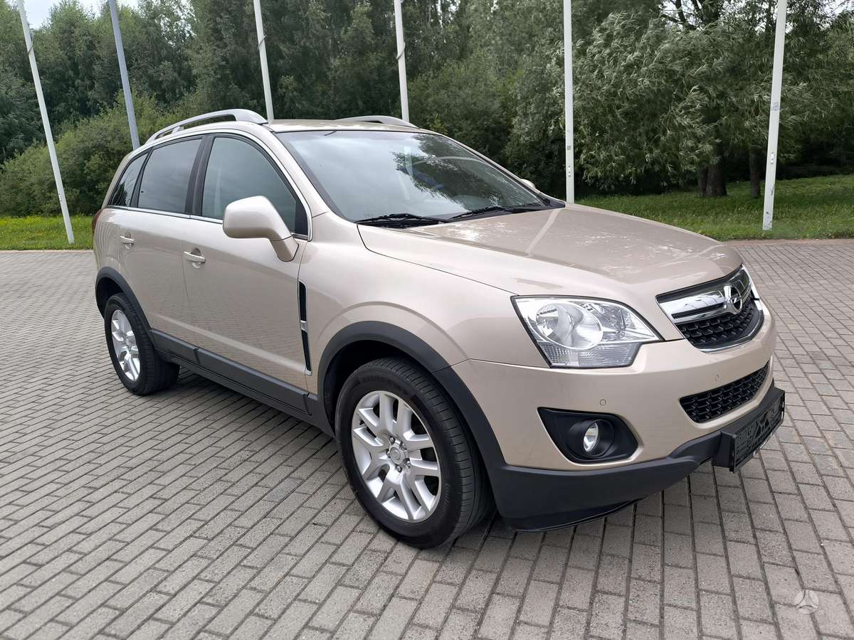 Opel Antara, 2.2 l., Внедорожник / Кроссовер