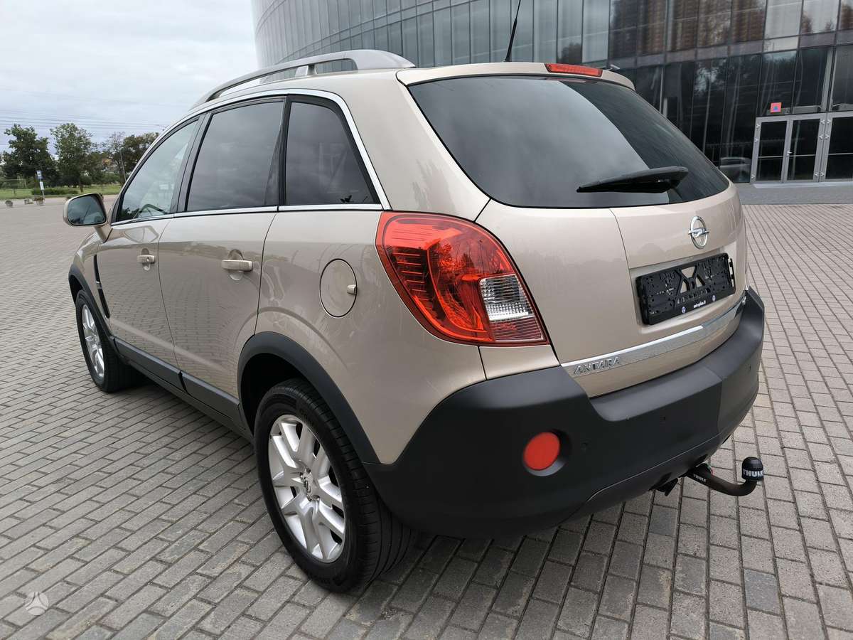 Opel Antara, 2.2 l., Внедорожник / Кроссовер
