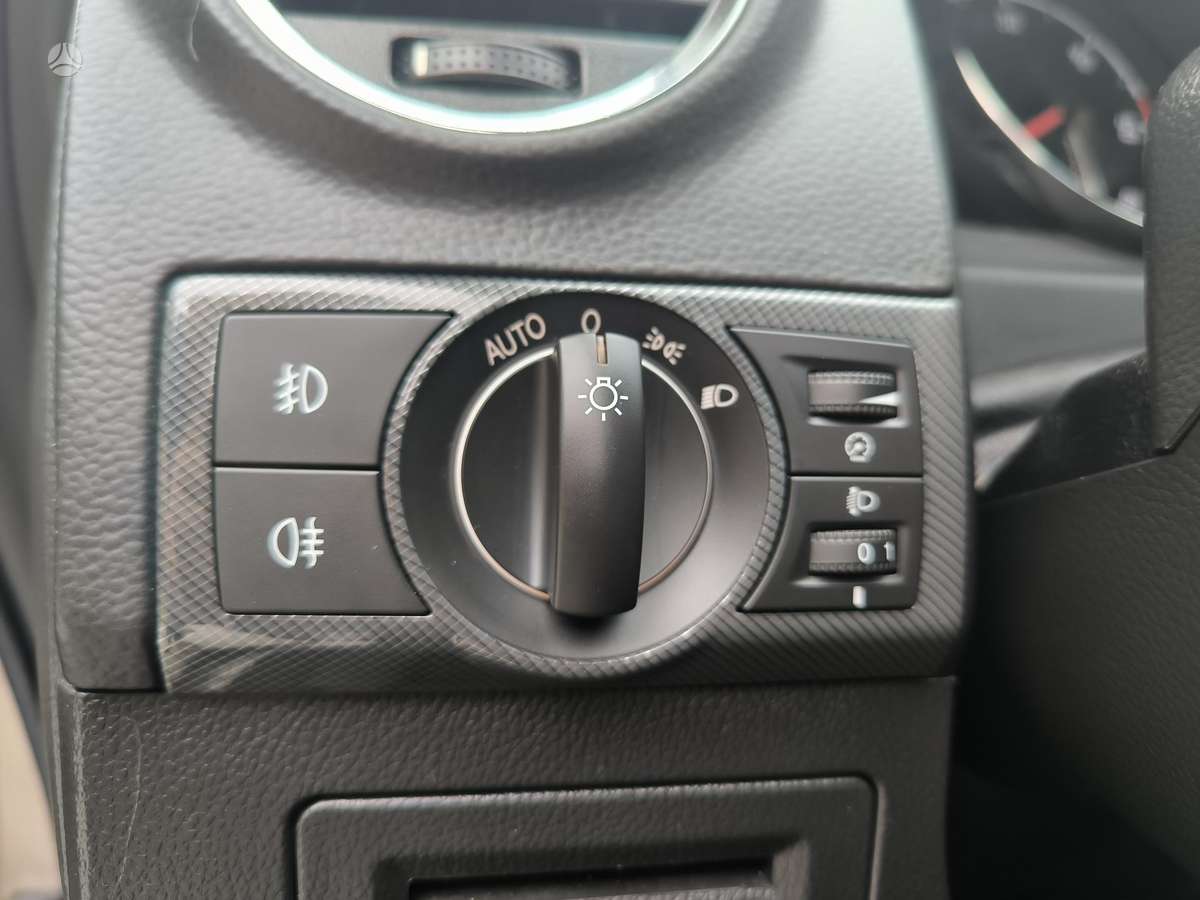 Opel Antara, 2.2 l., Внедорожник / Кроссовер