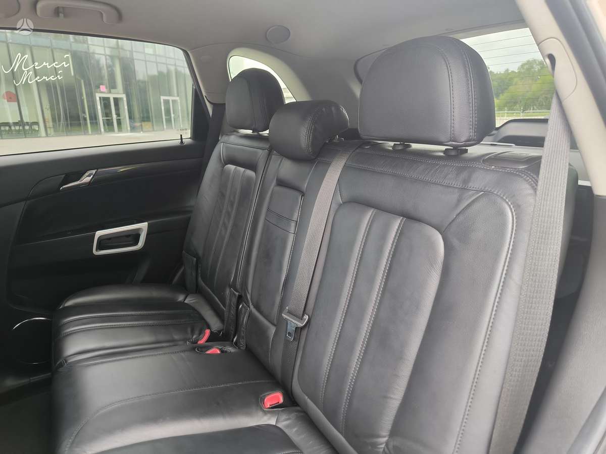 Opel Antara, 2.2 l., Внедорожник / Кроссовер