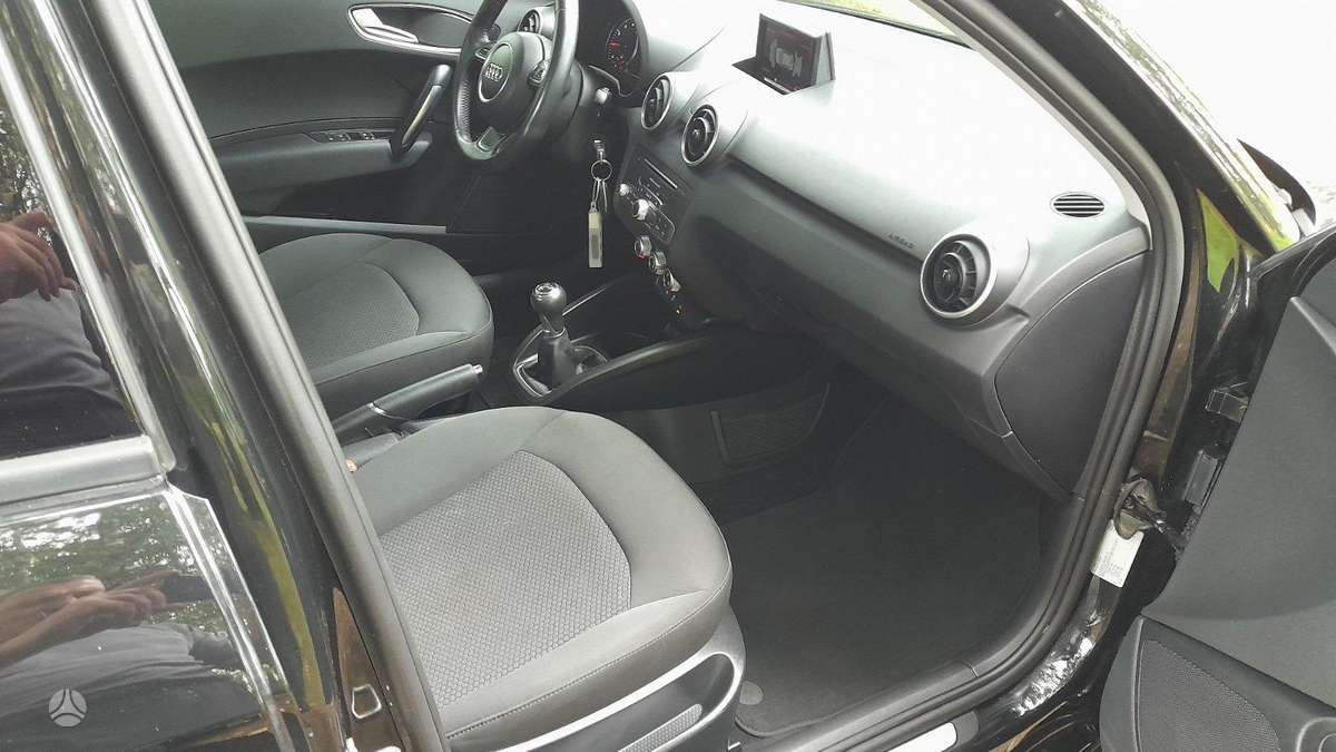 Audi A1 Sportback, 1.0 l., hatchback