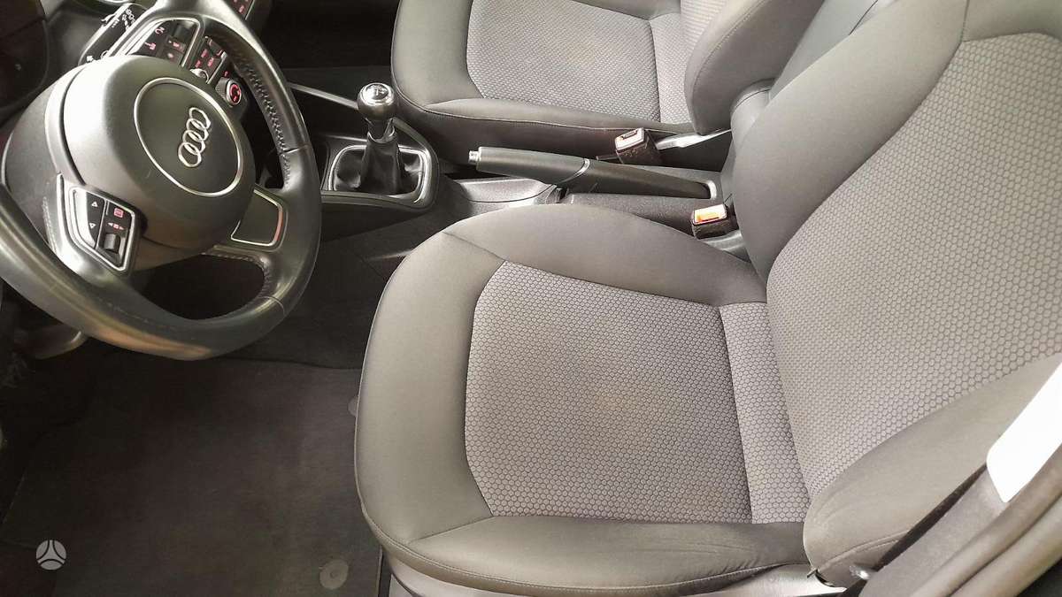 Audi A1 Sportback, 1.0 l., hatchback