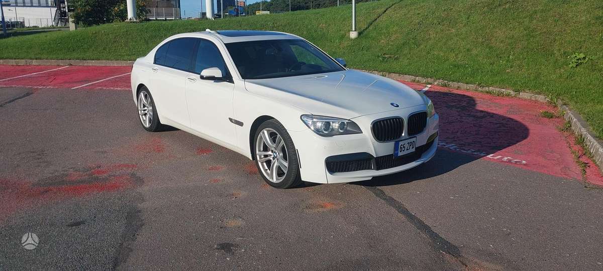 BMW 740, 3.0 l., Седан