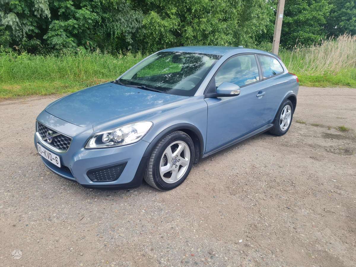 Volvo C30, 1.6 l., hatchback