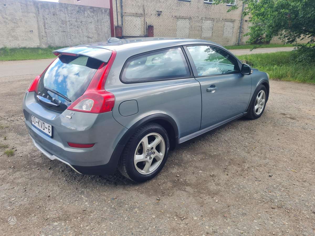 Volvo C30, 1.6 l., hatchback