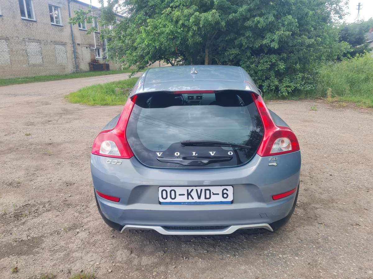 Volvo C30, 1.6 l., hatchback