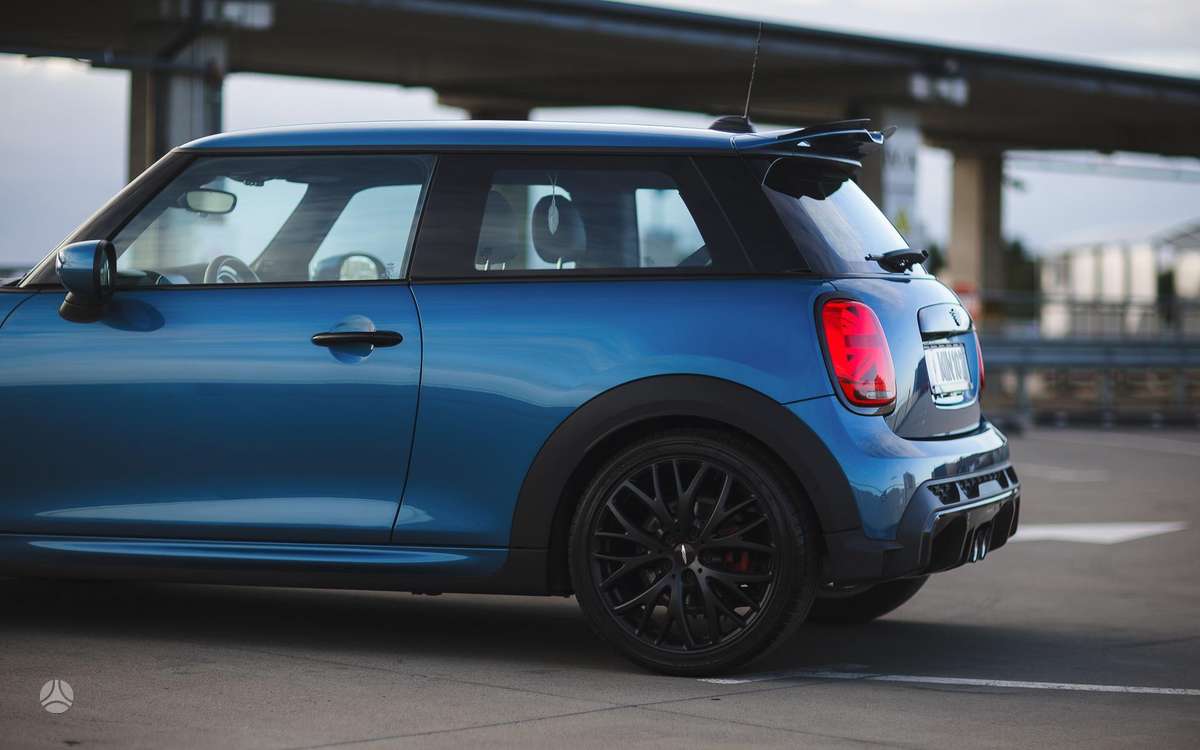 Mini Cooper JCW, 2.0 l., hatchback