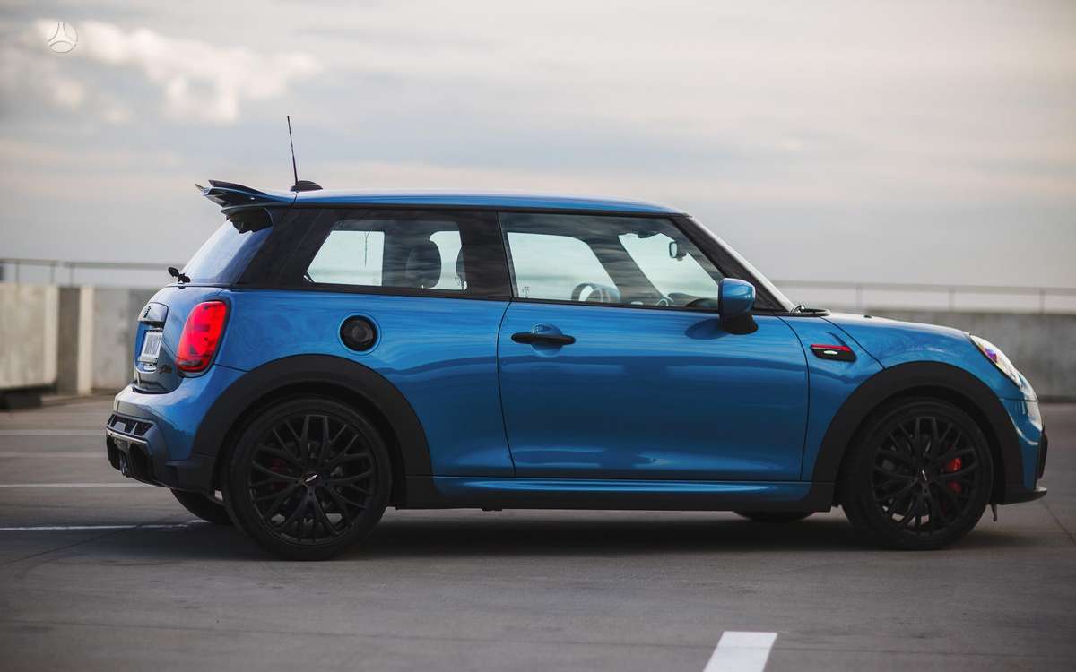 Mini Cooper JCW, 2.0 l., Хэтчбек