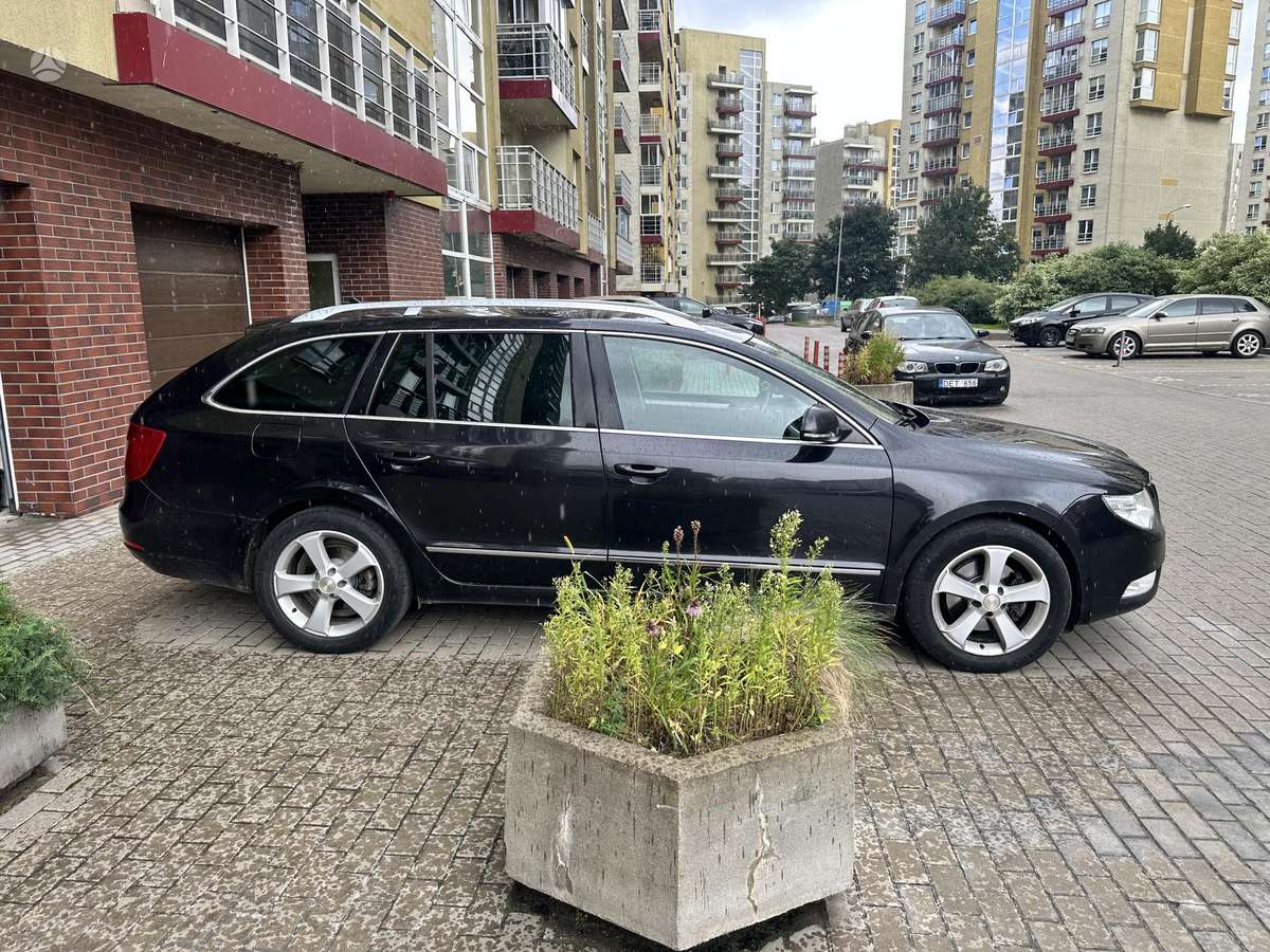 Skoda Superb, 2.0 l., Универсал