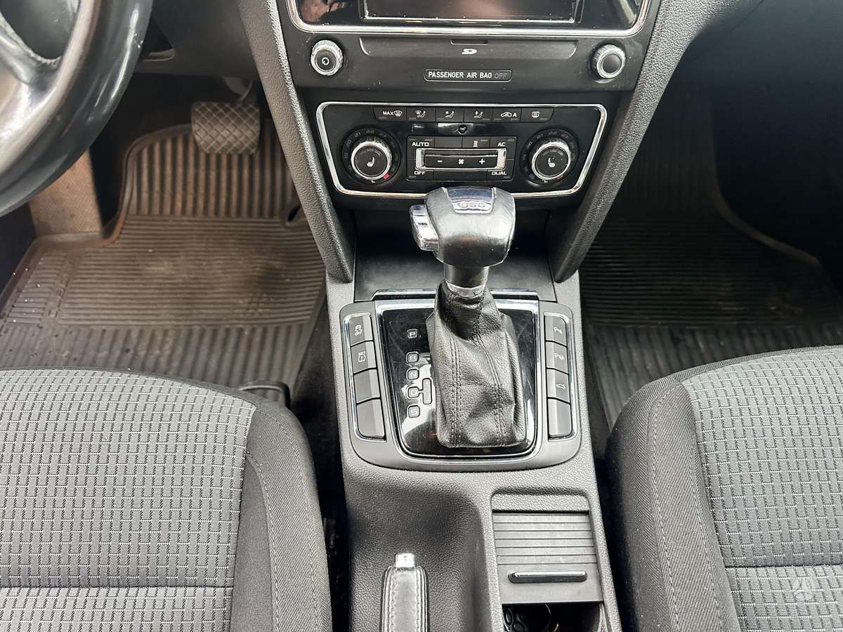 Skoda Superb, 2.0 l., wagon