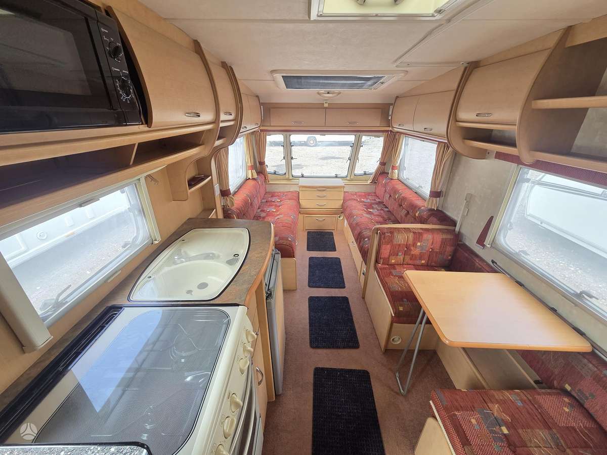 Abbey Aventura, caravans