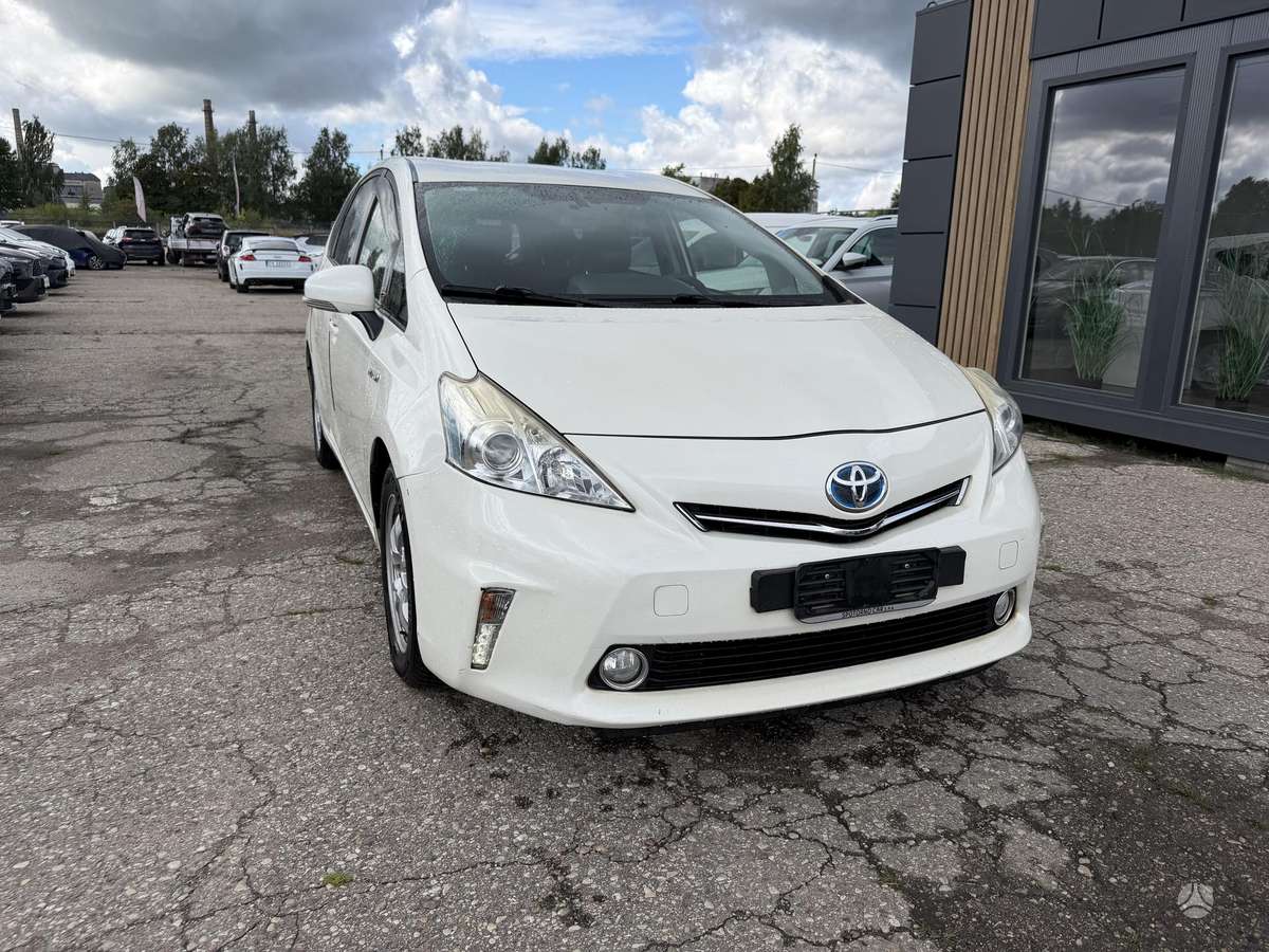 Toyota Prius+ - 3