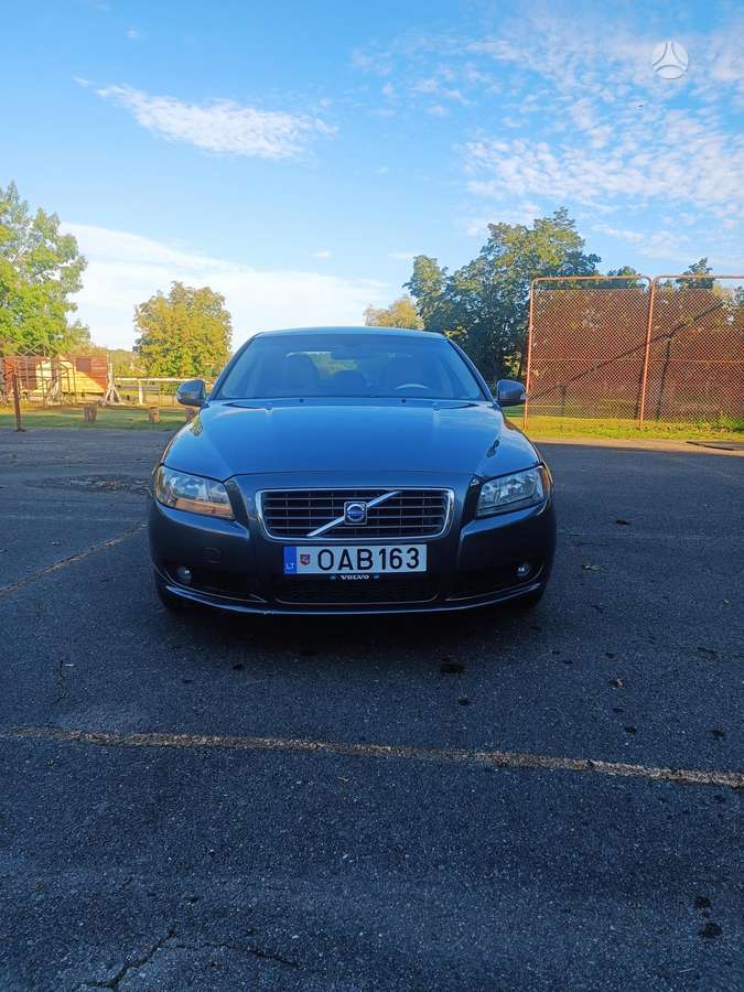 Volvo S80, 2.4 l., Седан