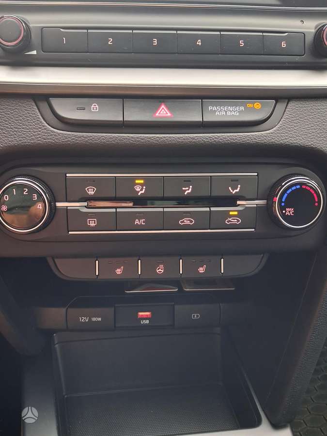 Kia Ceed, 1.0 l., Хэтчбек