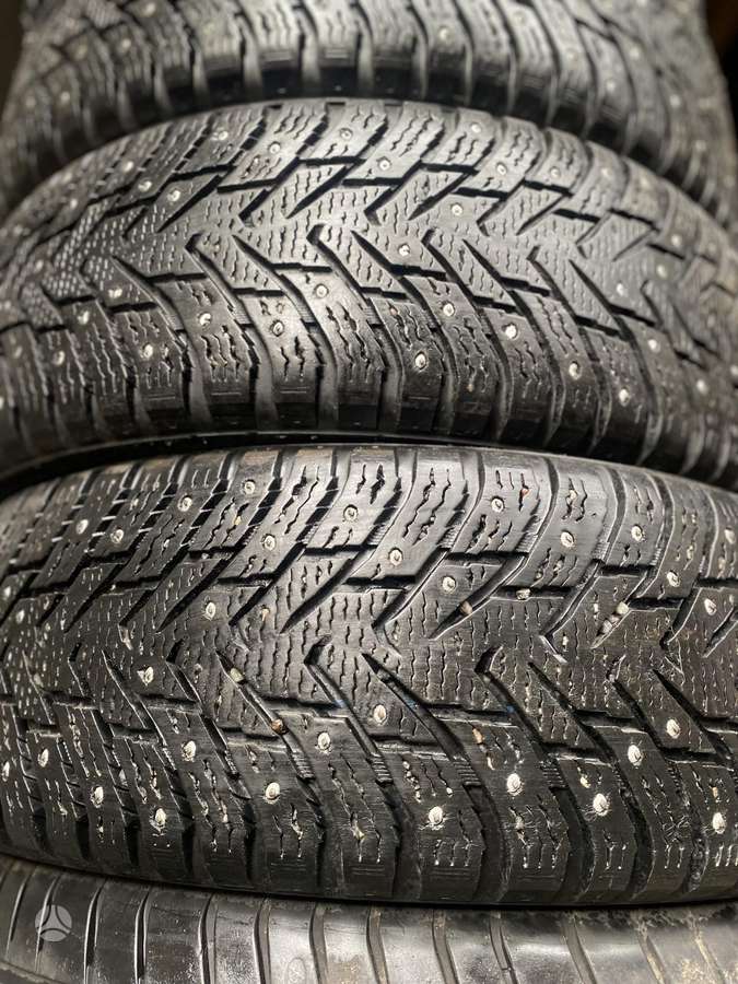 Nokian, зимние 215/65 R16
