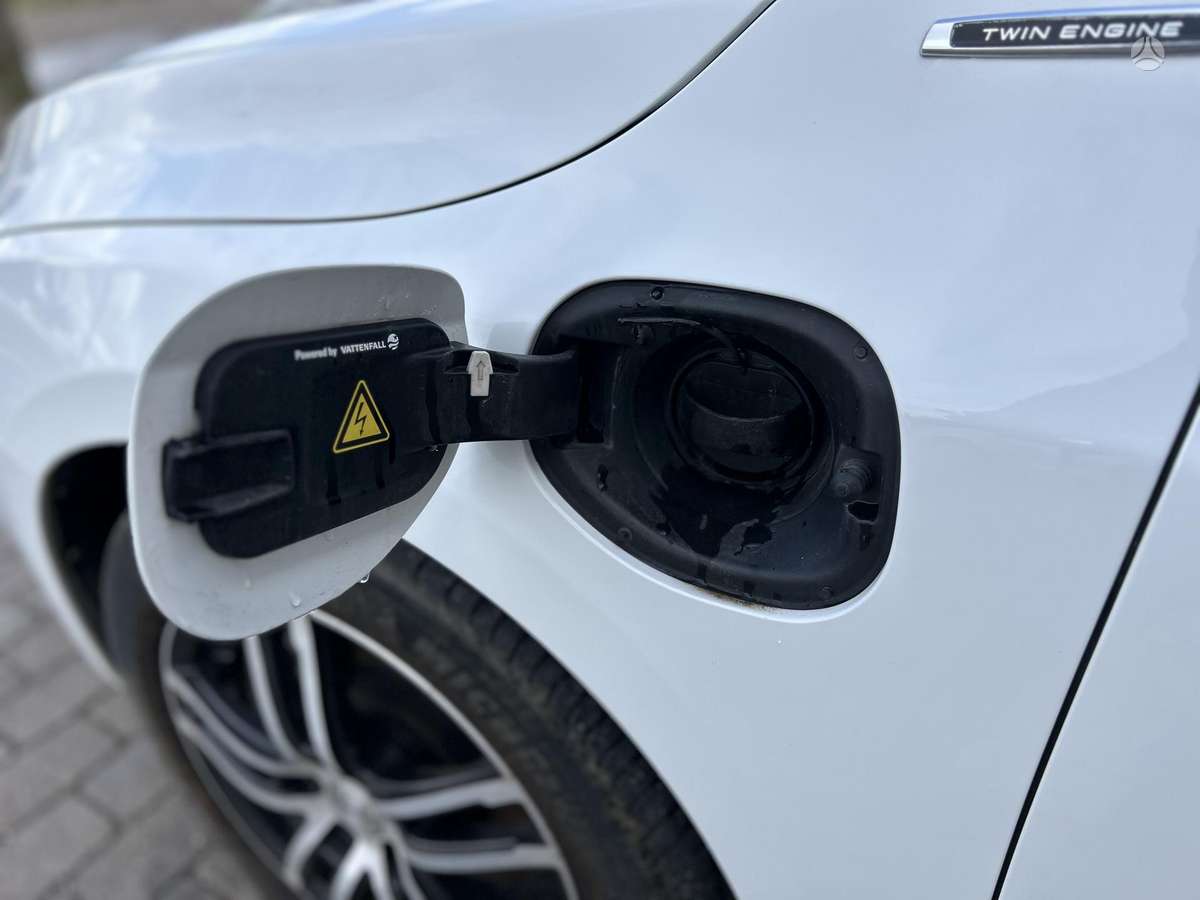 Volvo V60, 2.4 l., Универсал