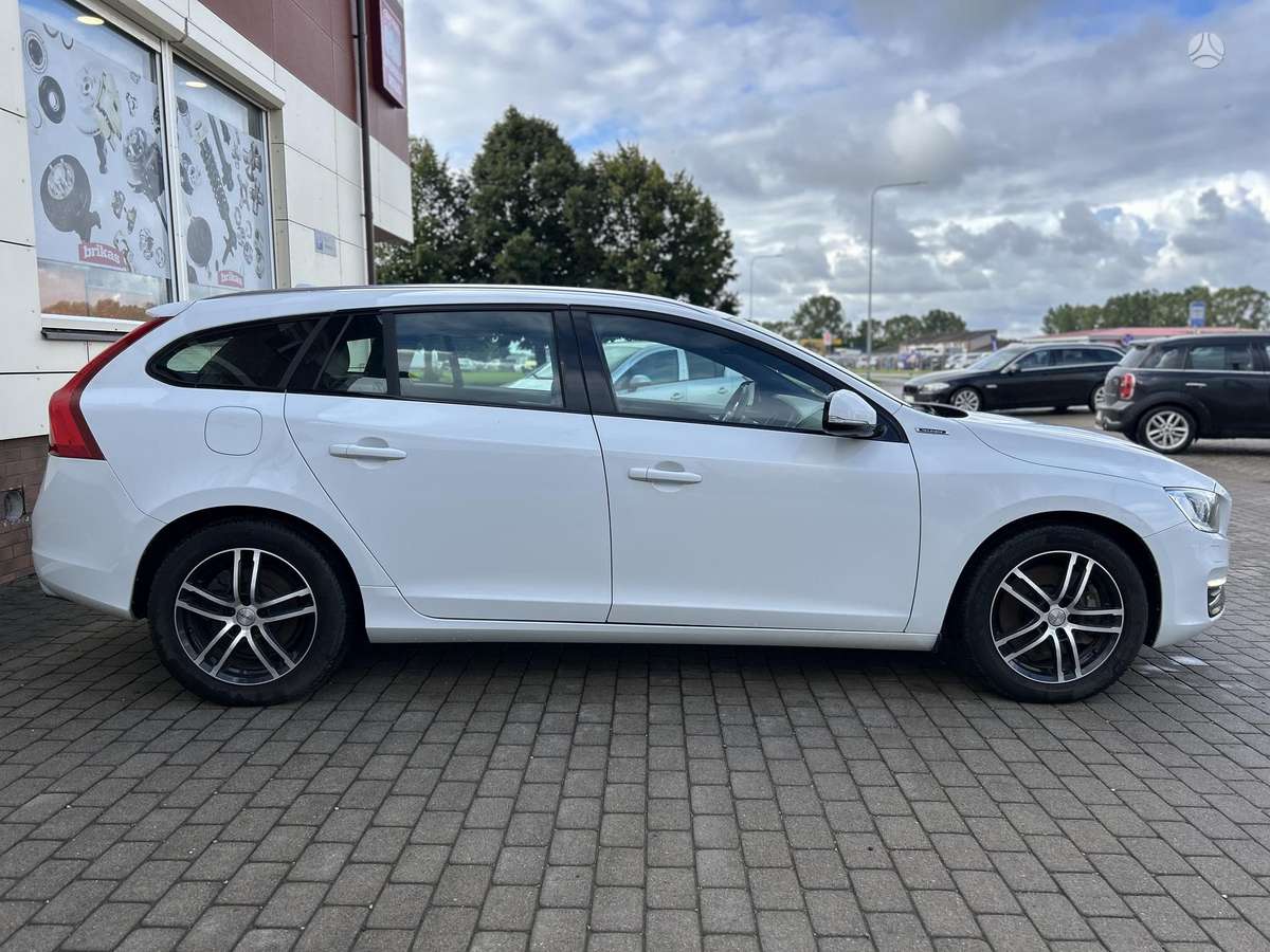 Volvo V60, 2.4 l., Универсал