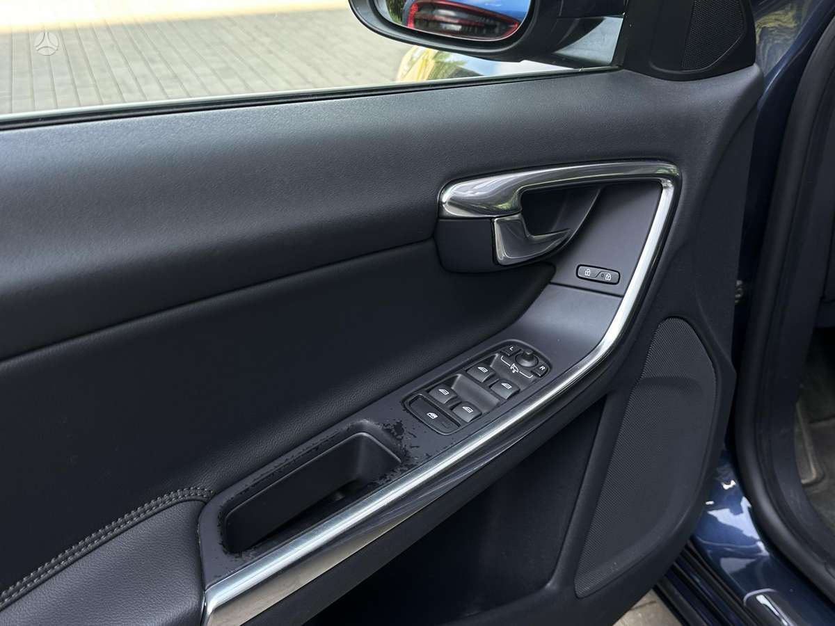 Volvo V60, 2.0 l., universalas