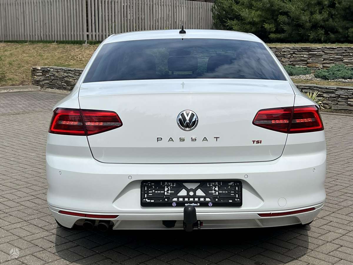 Volkswagen Passat - 7