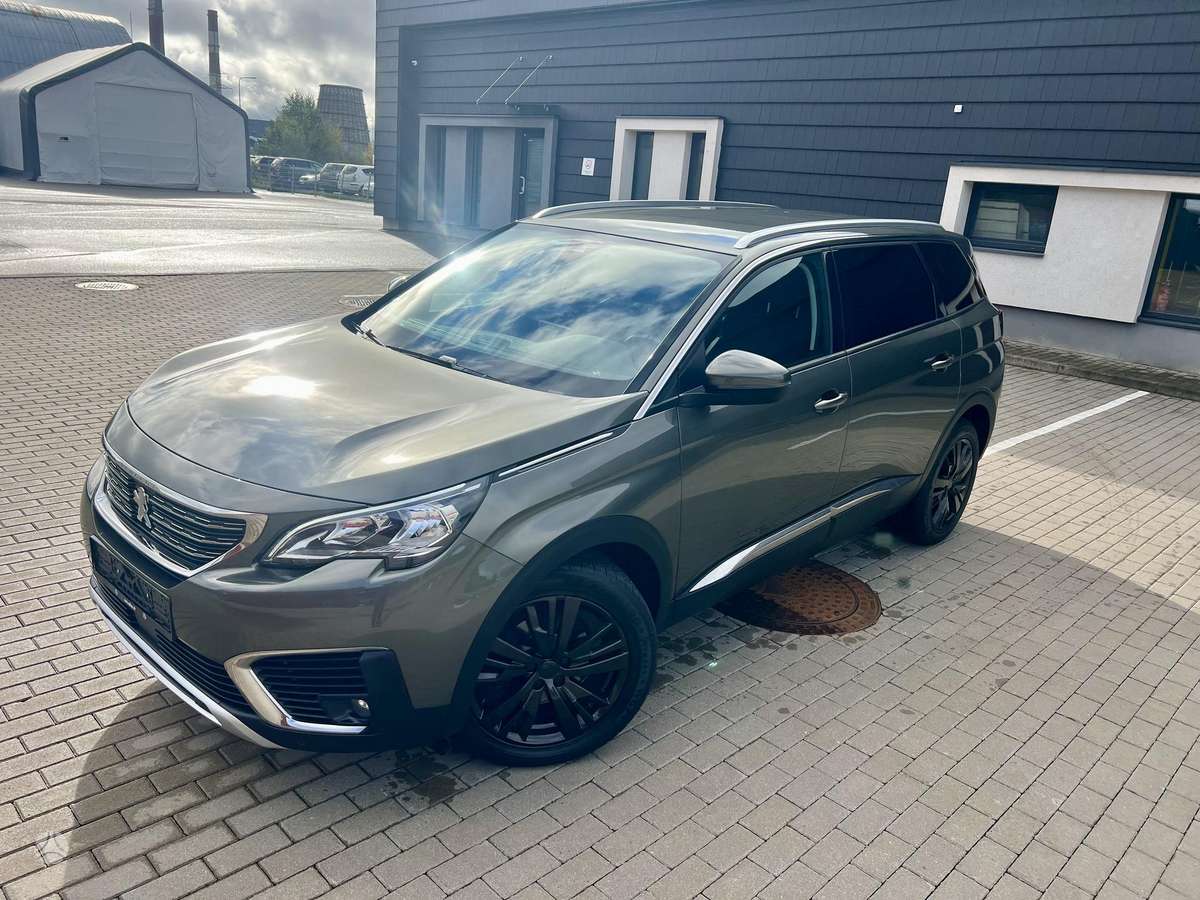Peugeot 5008 - 3