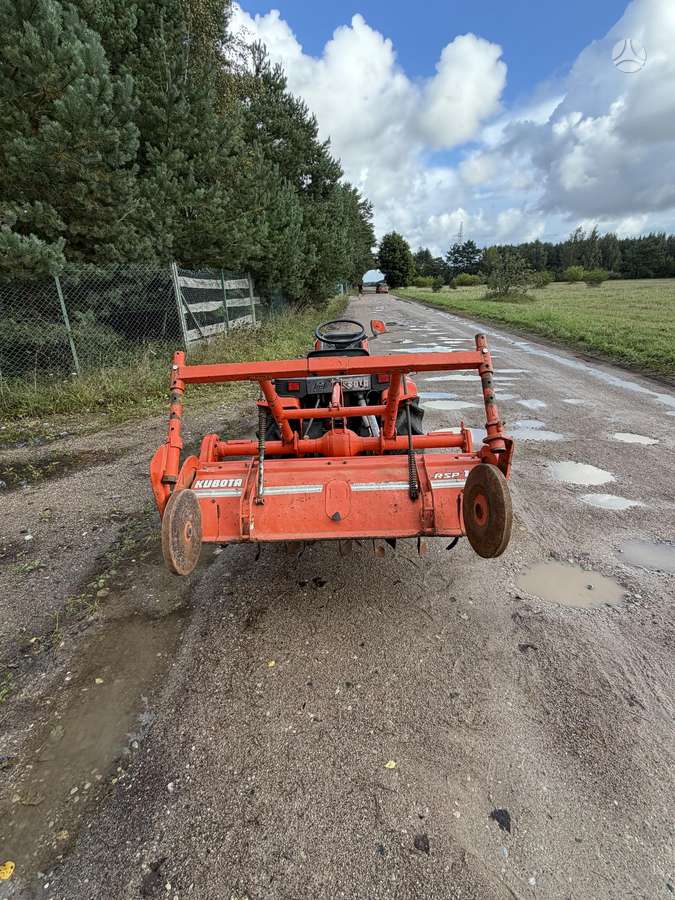Kubota Aste A-15, тракторы