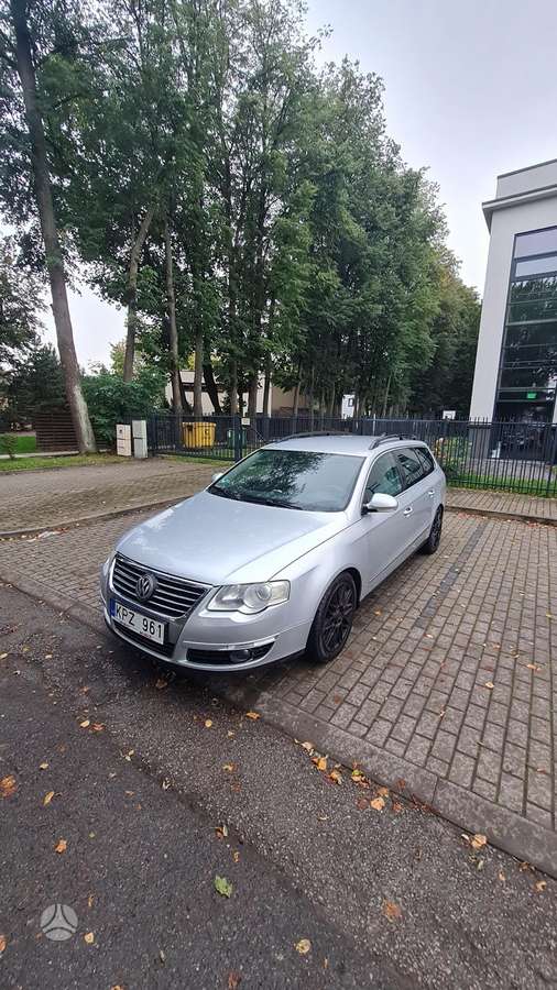 Volkswagen Passat - 10